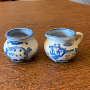 M A Hadley cream and sugar. Pig and cow